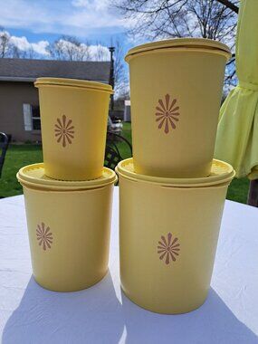 Vintage Tupperware Yellow Nesting Canisters With Servalier Lids Starburst Design